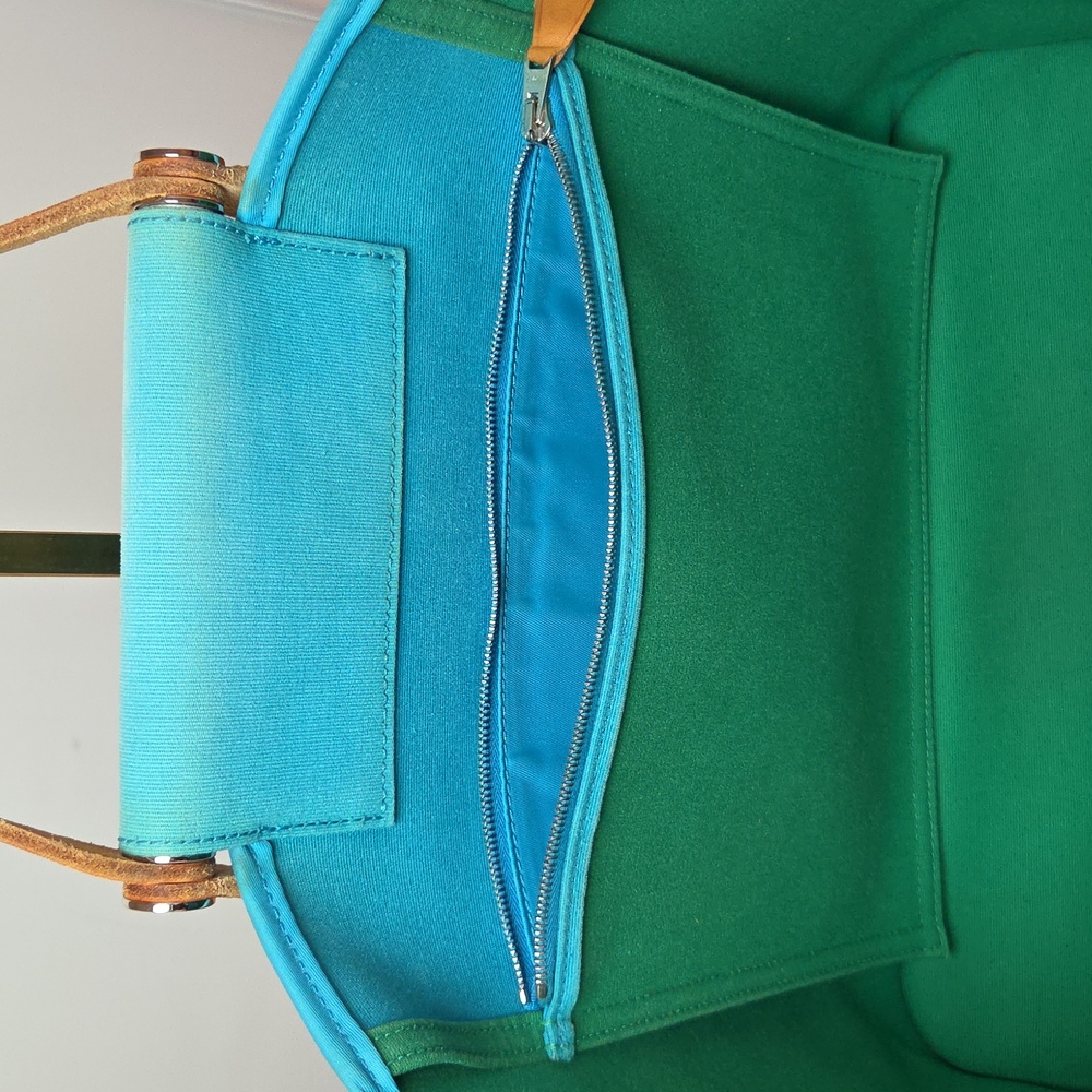 Hermès 2012 Cabas Élan PM Collectable Ltd Production two-tone Color blue/green - Picture 15 of 17